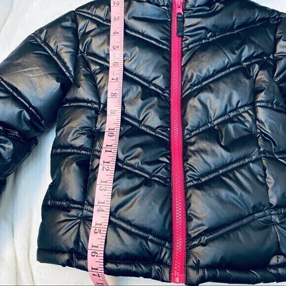 Athletech Girl's Puffer Jacket w/Hoodie, Size XS (4-5) Black with Pink interior* - Picture 6 of 6